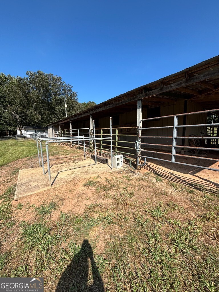 2058 Welcome Road Property Photo 26