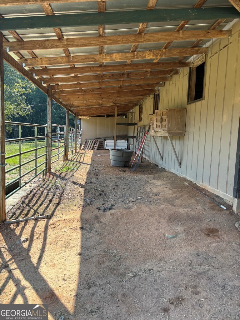 2058 Welcome Road Property Photo 28
