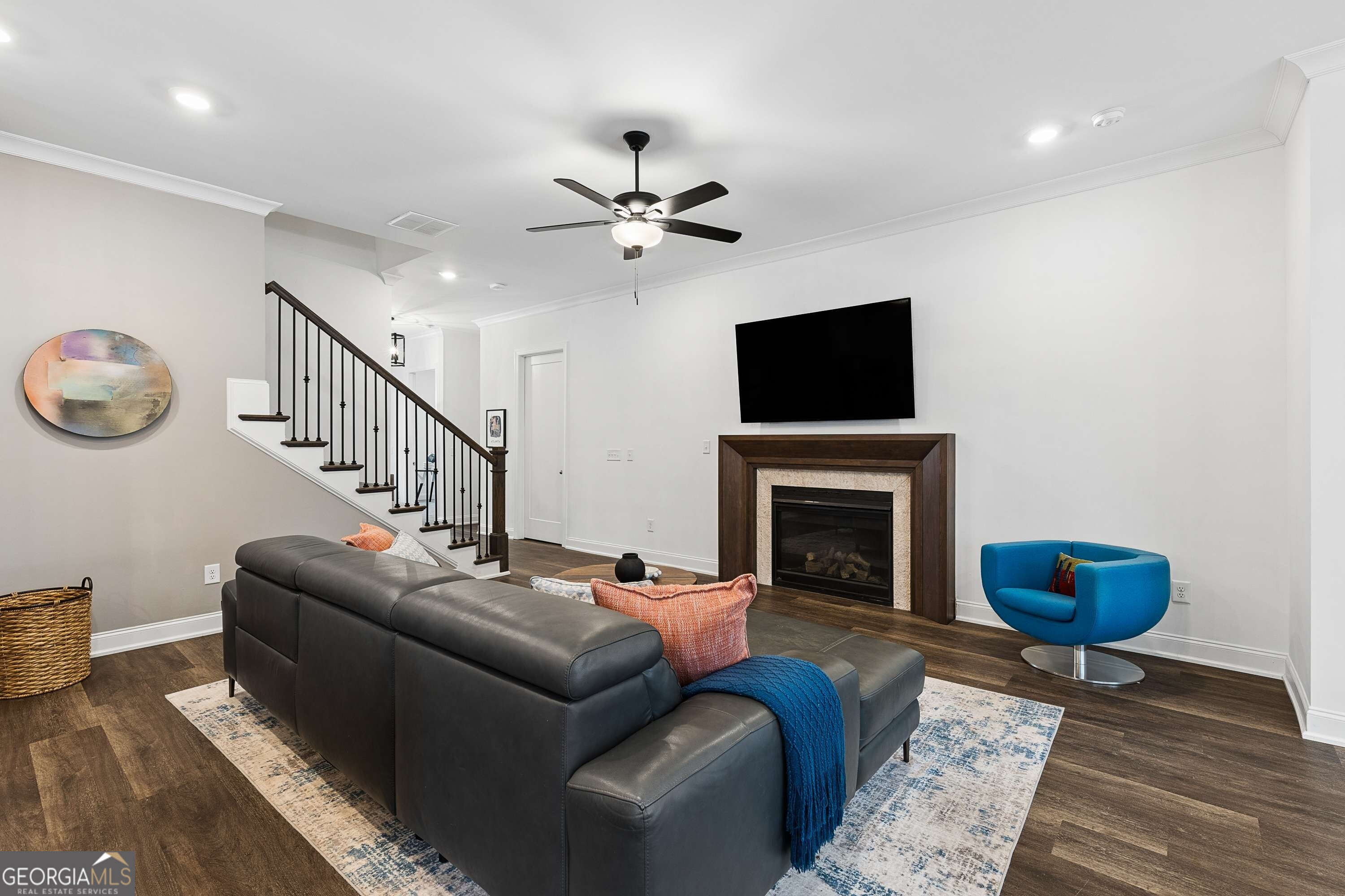 109 Ivey Way Property Photo 6