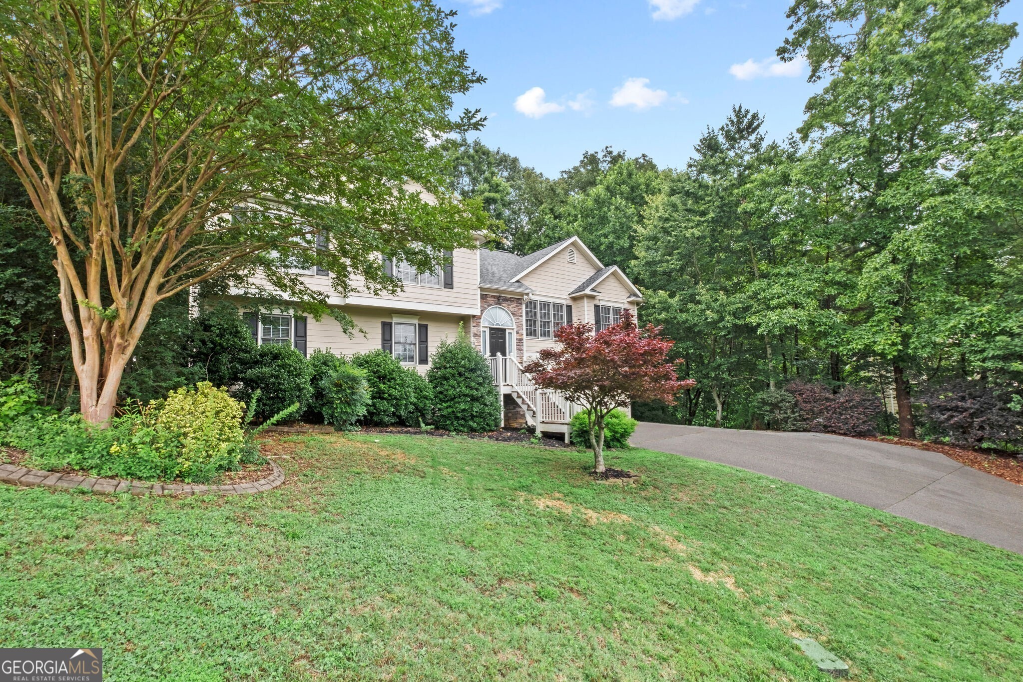 122 Brookhaven Lane Property Photo 2