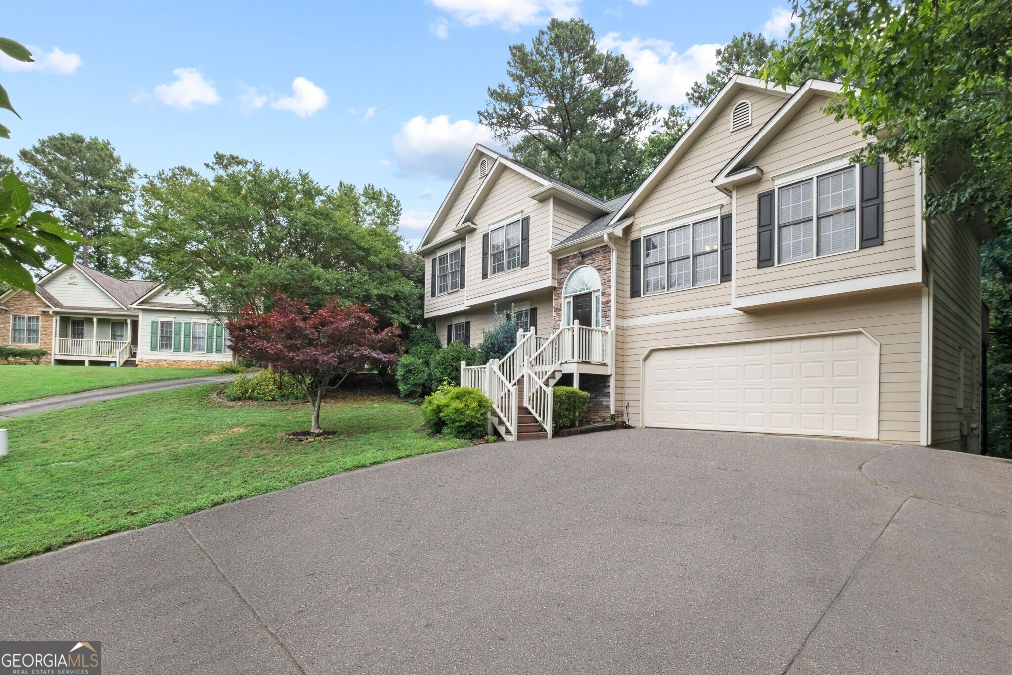 122 Brookhaven Lane Property Photo 3