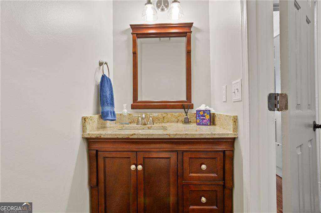 501 Defoors Mill Circle Nw Property Photo 15