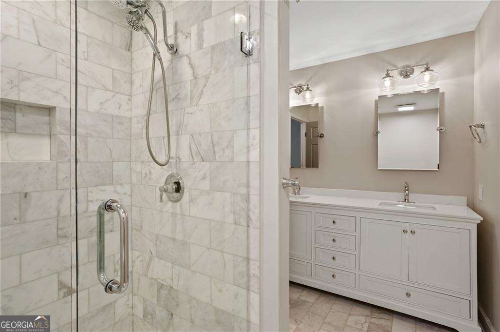 501 Defoors Mill Circle Nw Property Photo 23