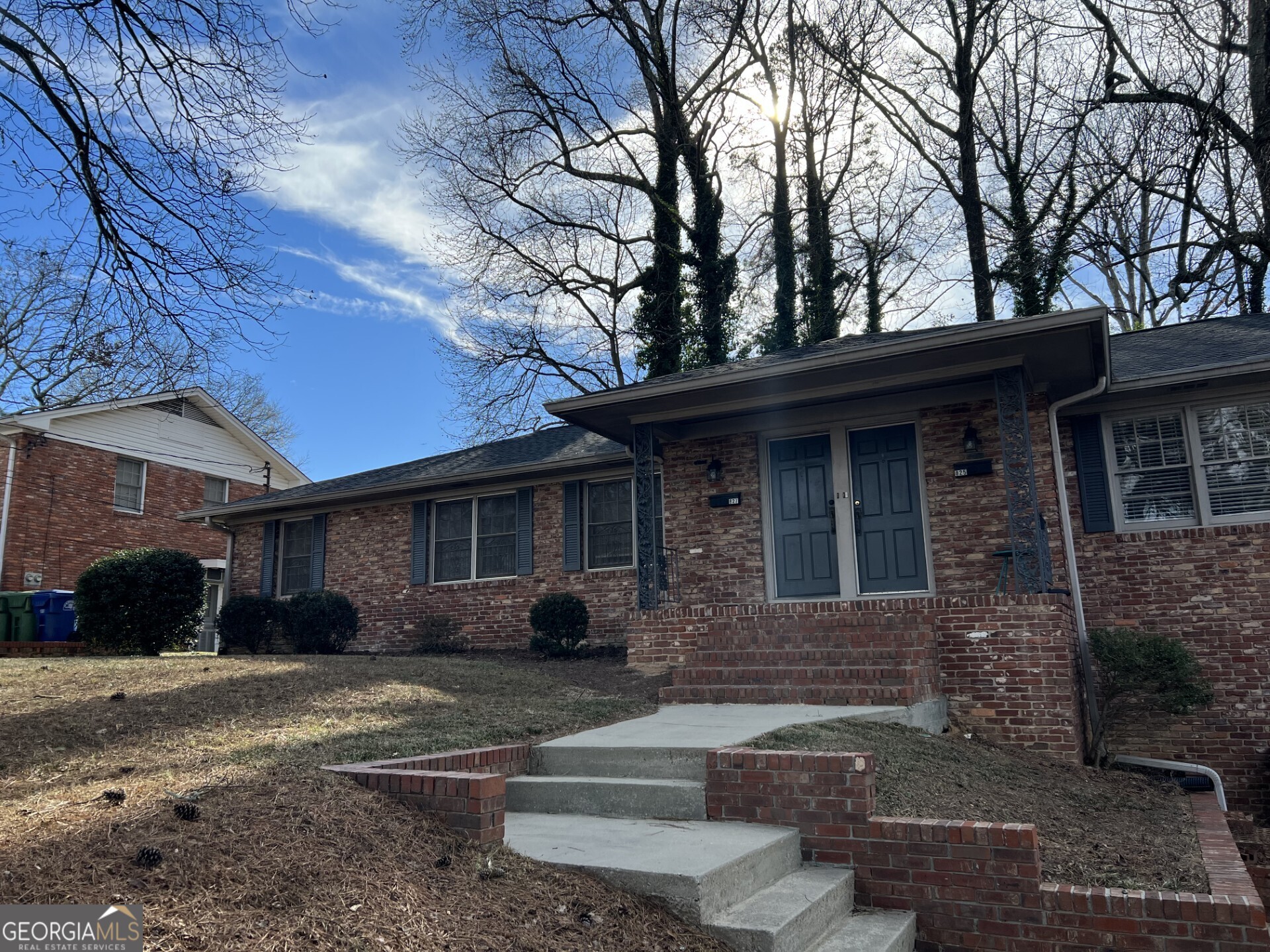 825 Marstevan Drive NE Property Photo 1