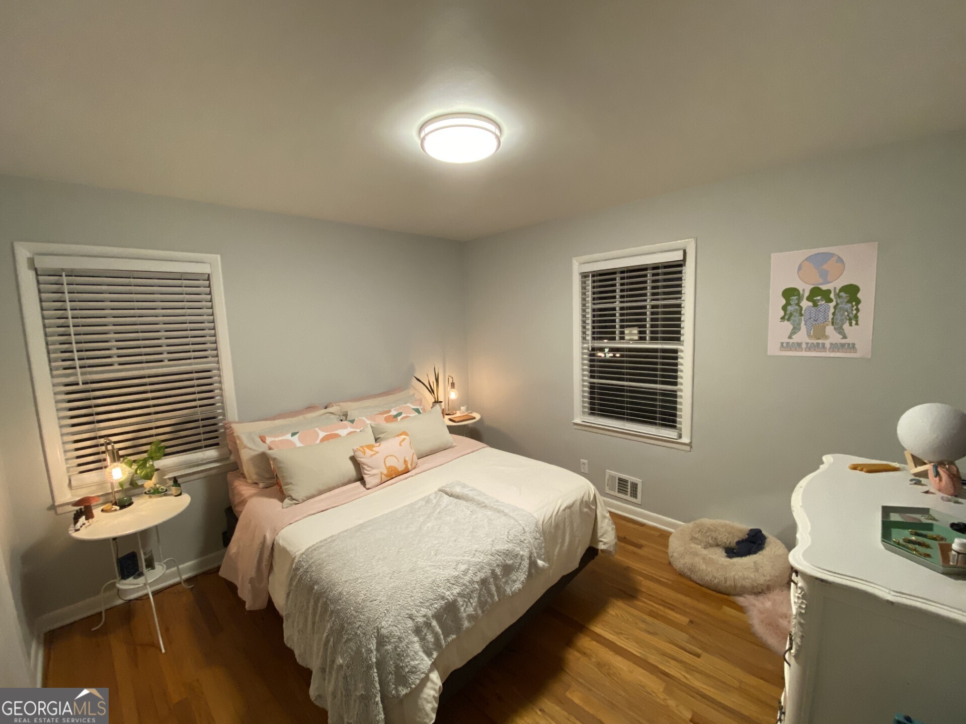 825 Marstevan Drive Ne Property Photo 2