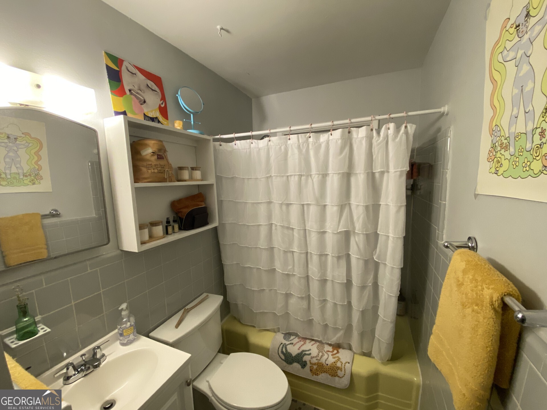 825 Marstevan Drive Ne Property Photo 4