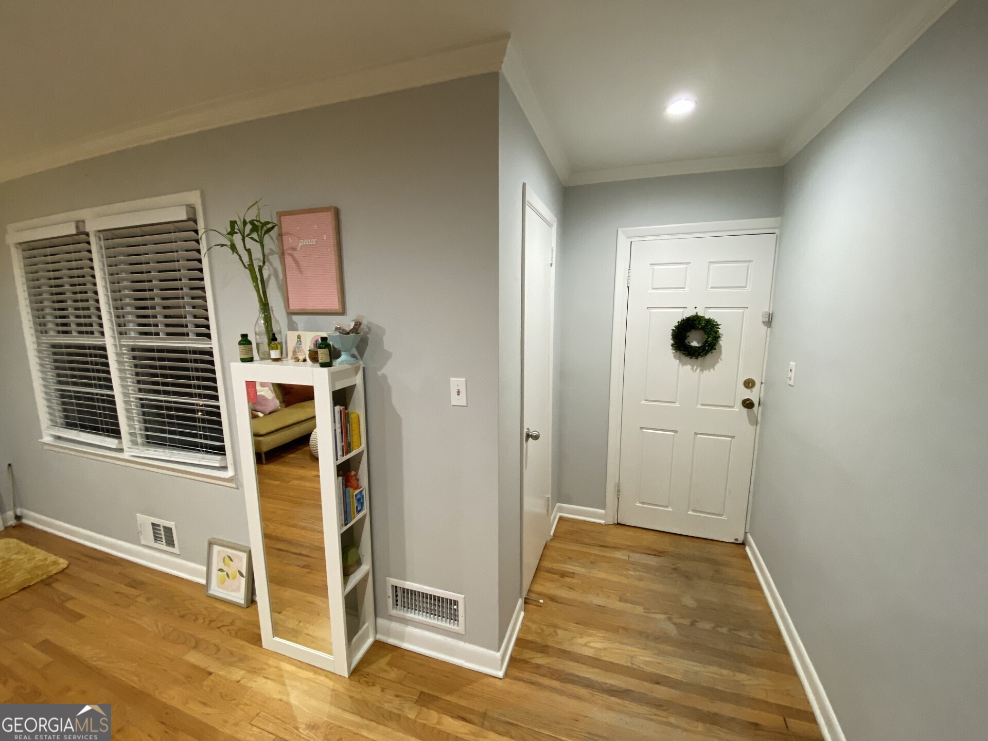825 Marstevan Drive Ne Property Photo 8
