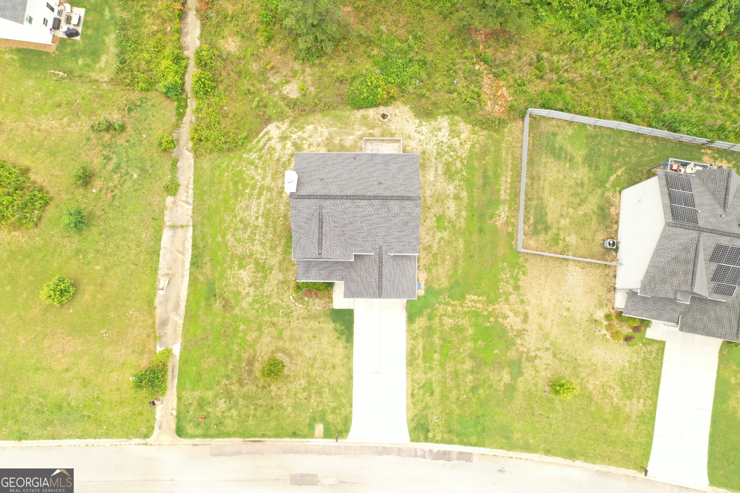 987 Soapstone Drive Property Photo 8