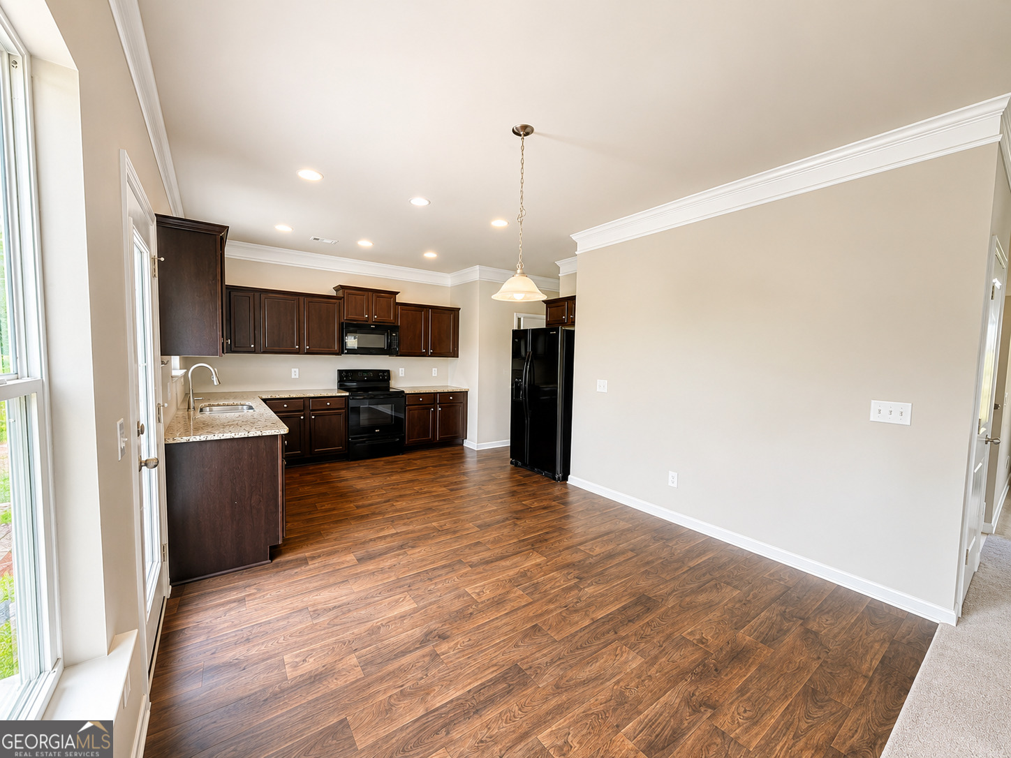 987 Soapstone Drive Property Photo 13