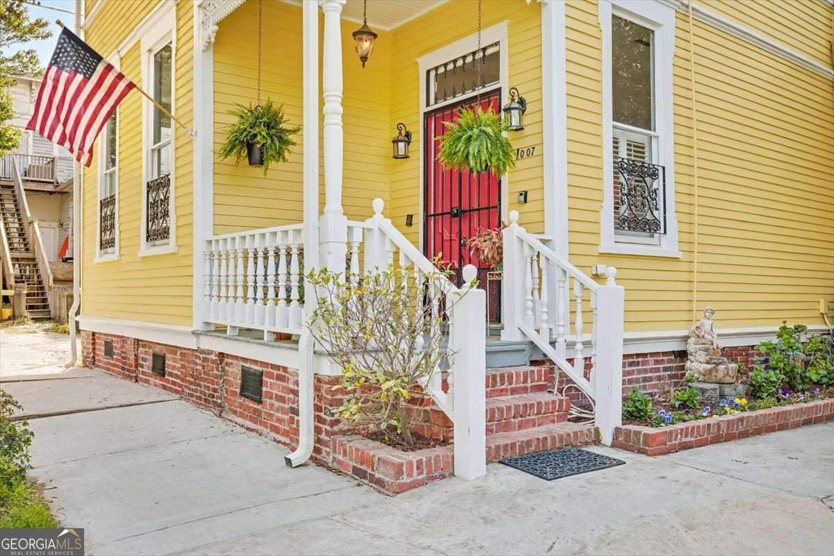 1007 Lincoln Street Property Photo 1