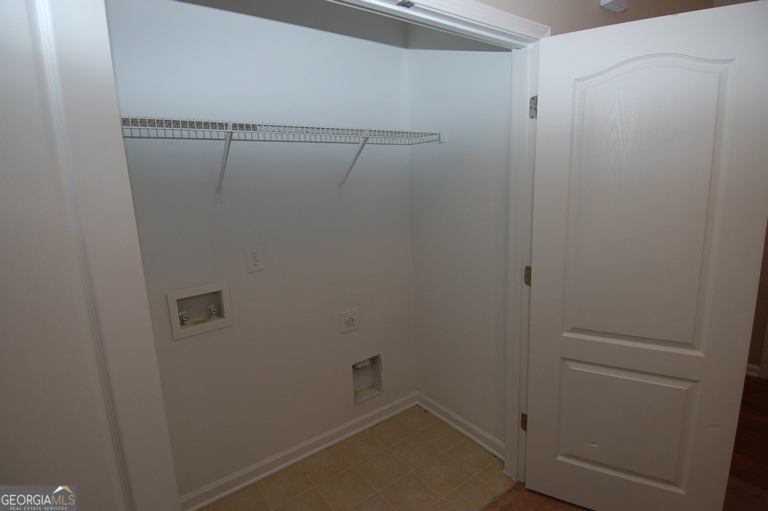 6956 Rogers Point Property Photo 5
