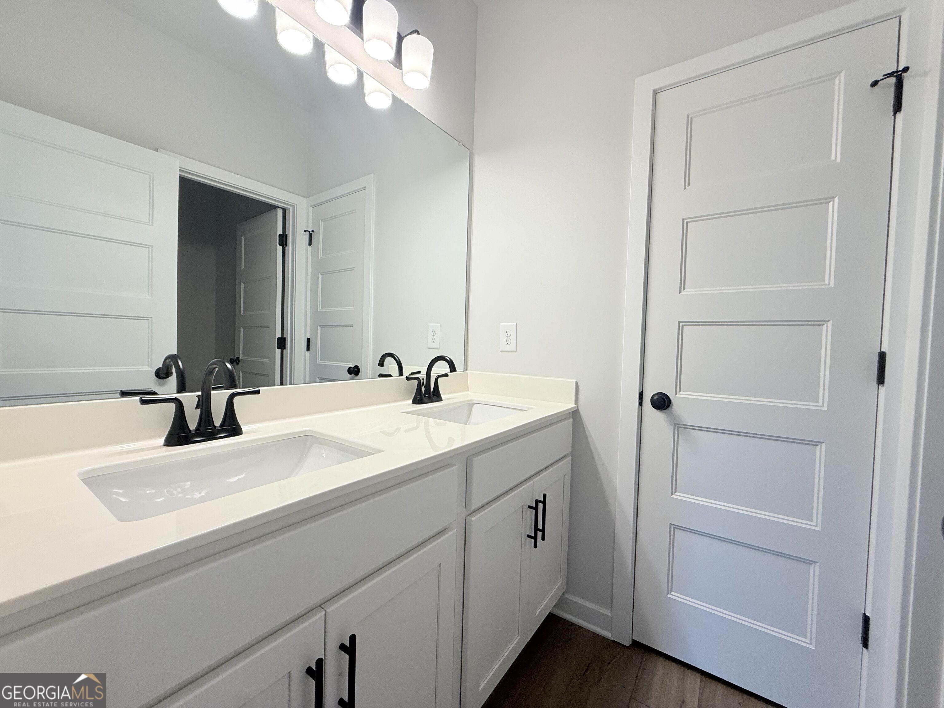 5291 Baymont Drive Property Photo 24