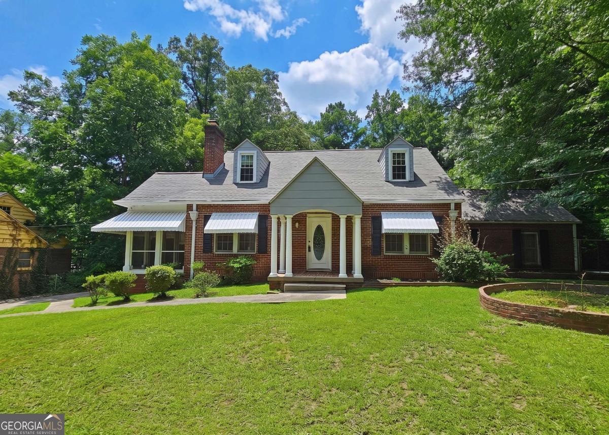 1441 Boulevard Lorraine SW