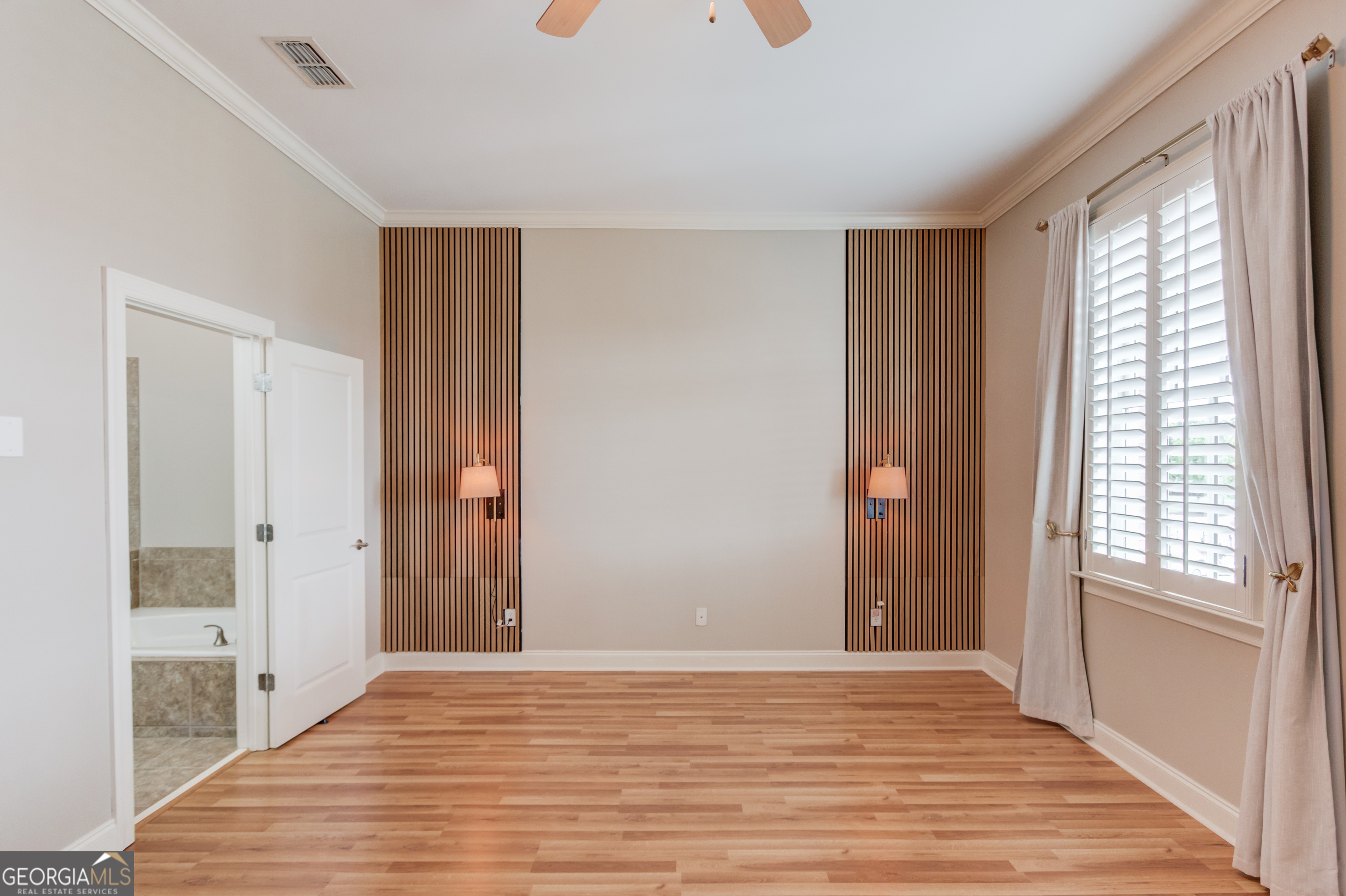 340 Town Center Avenue # 215 Property Photo 17