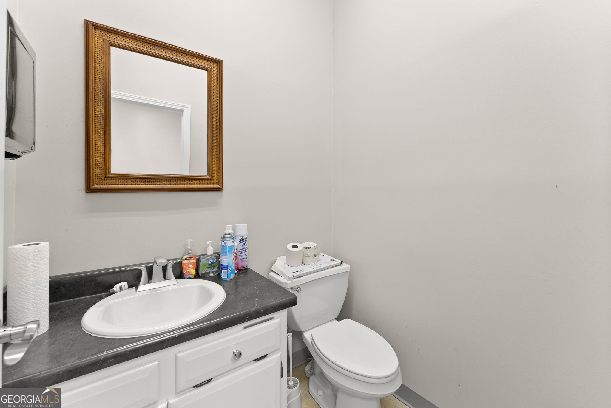 1678 Falls Road Property Photo 35