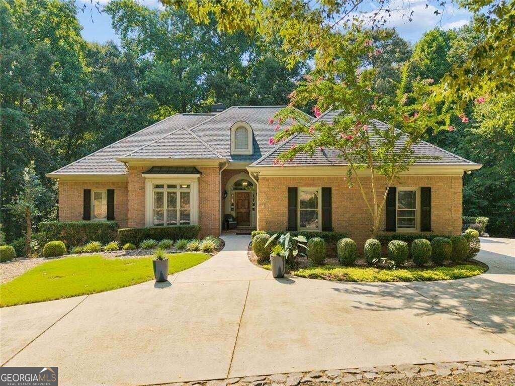 5720 Golf Club Drive Property Photo 1