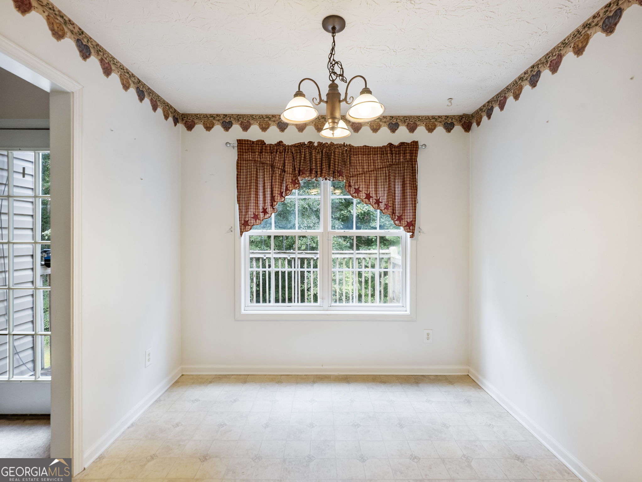 212 Cobblestone Lane Property Photo 7
