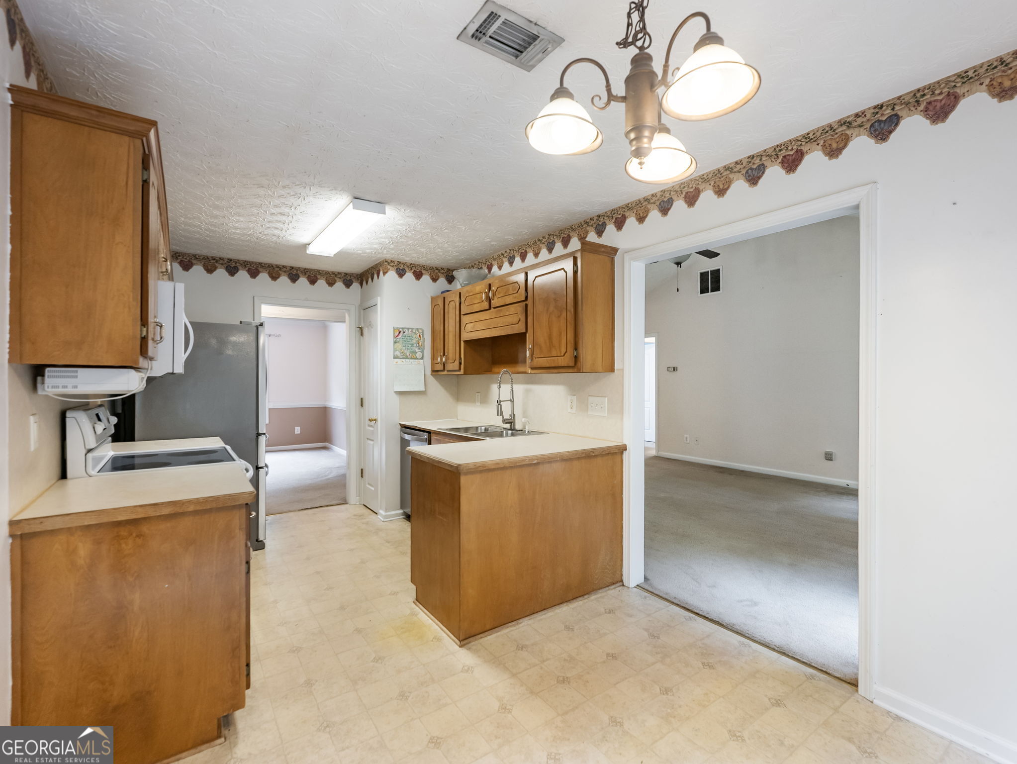 212 Cobblestone Lane Property Photo 8
