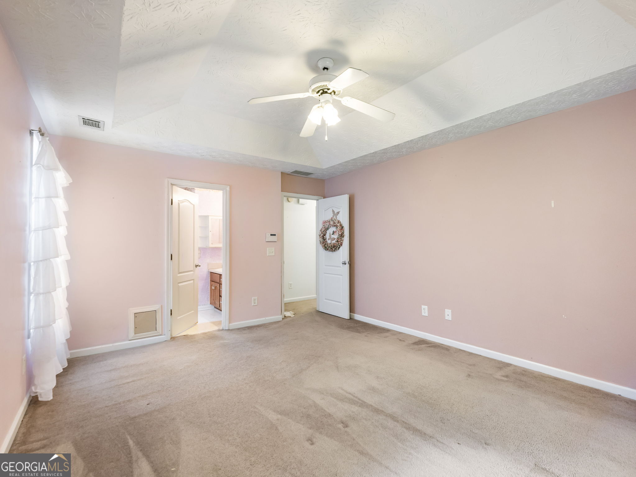 212 Cobblestone Lane Property Photo 14