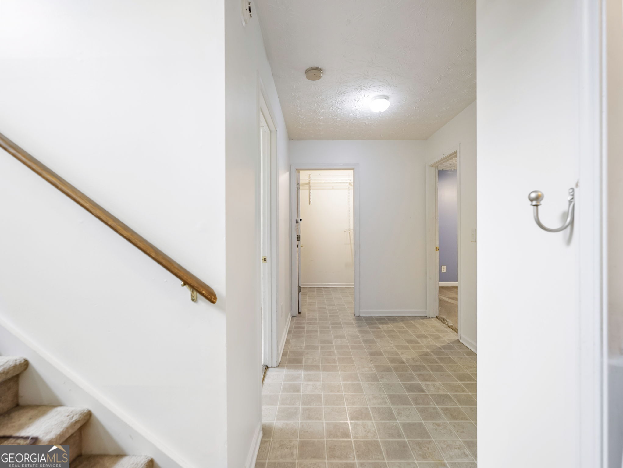 212 Cobblestone Lane Property Photo 27