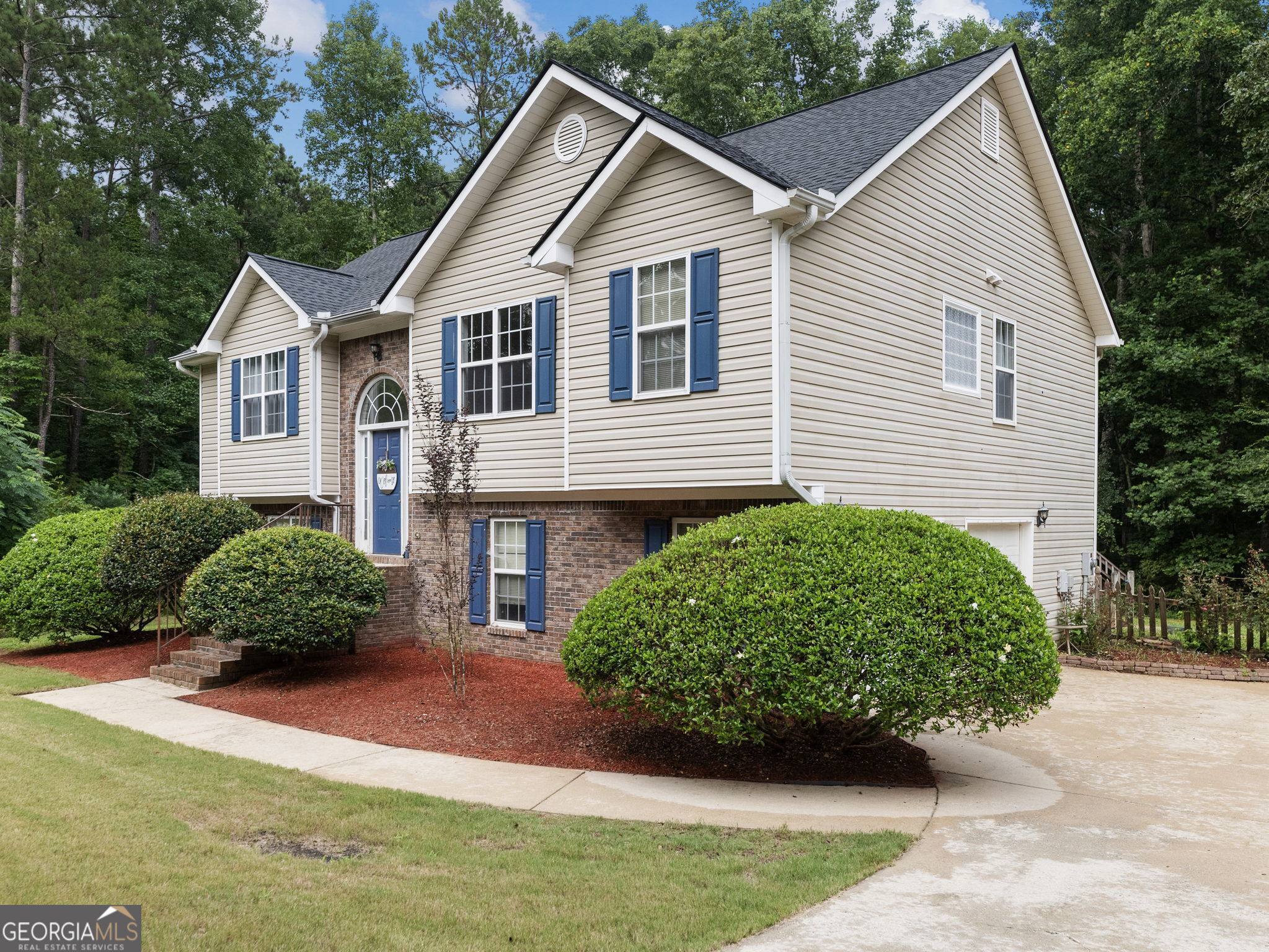 212 Cobblestone Lane Property Photo 37