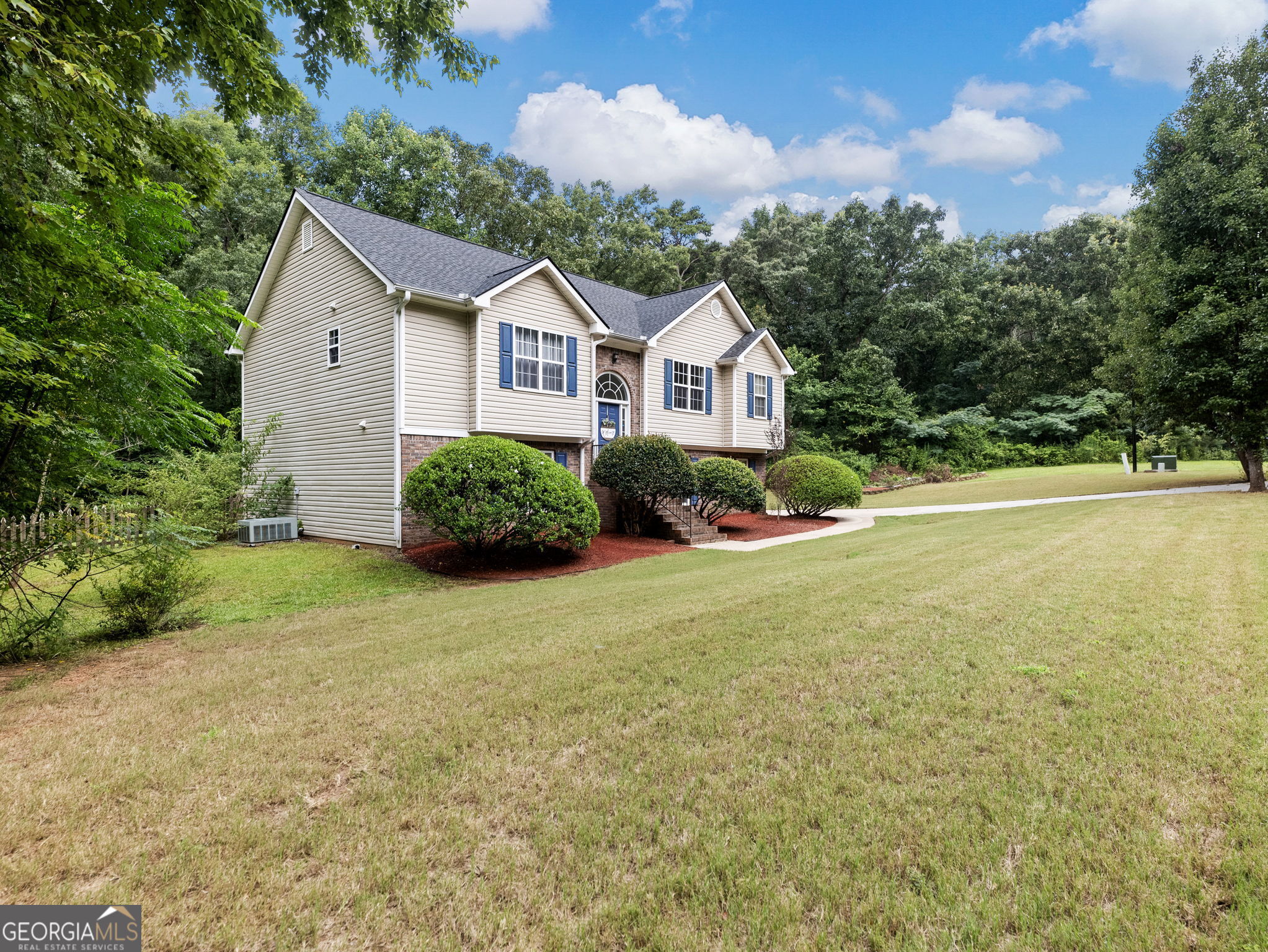 212 Cobblestone Lane Property Photo 39