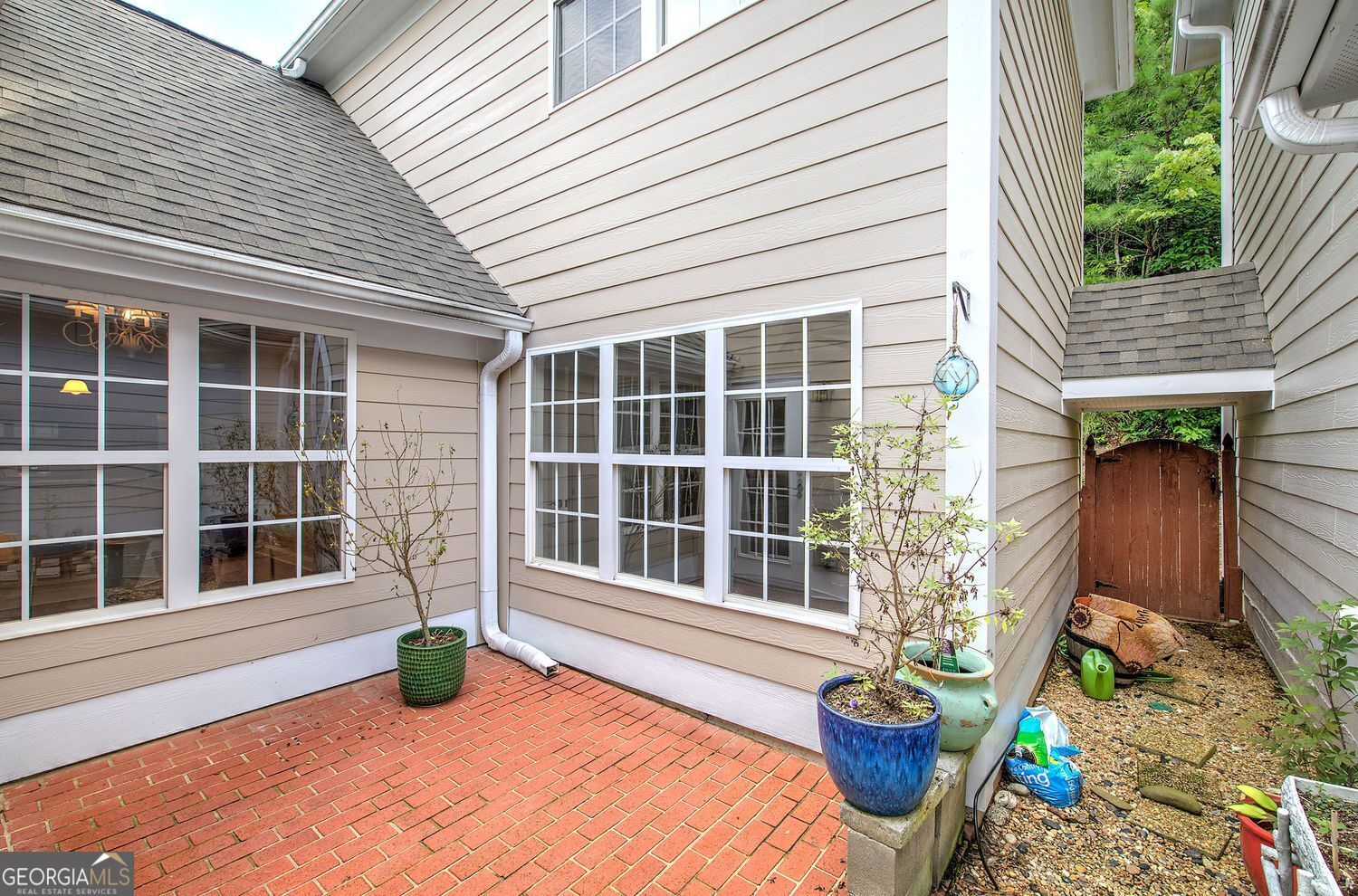 243 Villa Creek Parkway Property Photo 11