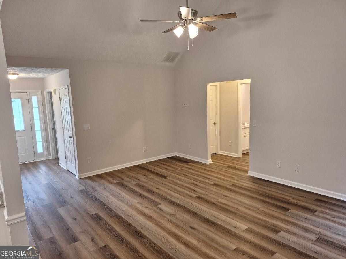 20 Spring Valley Trace Property Photo 4