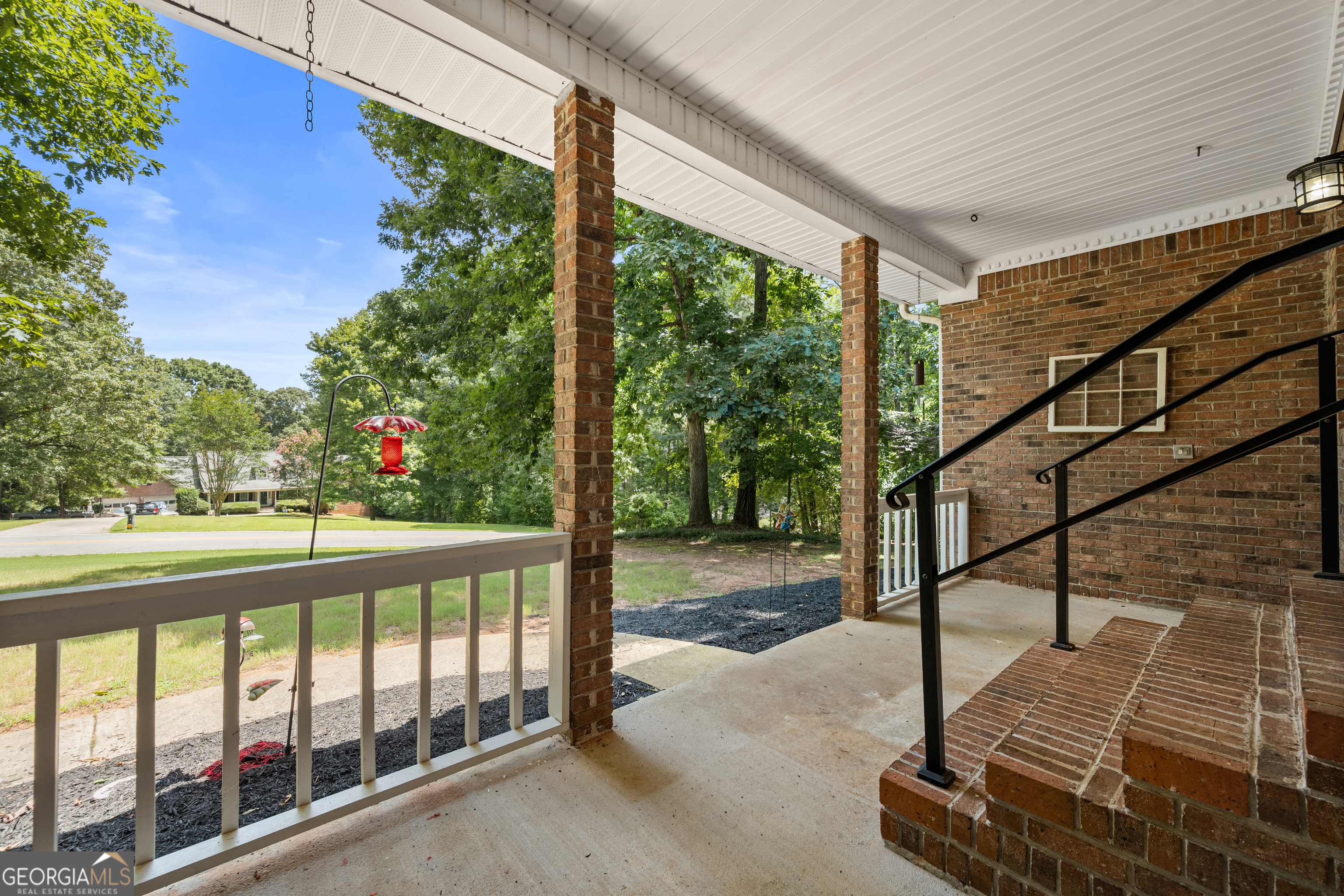 219 Darwish Drive Property Photo 9