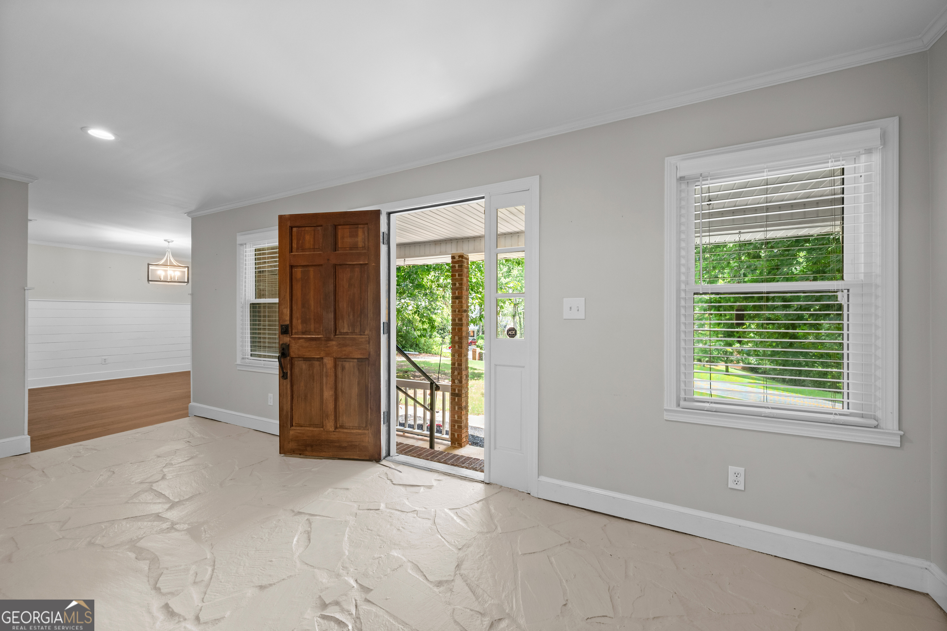 219 Darwish Drive Property Photo 11