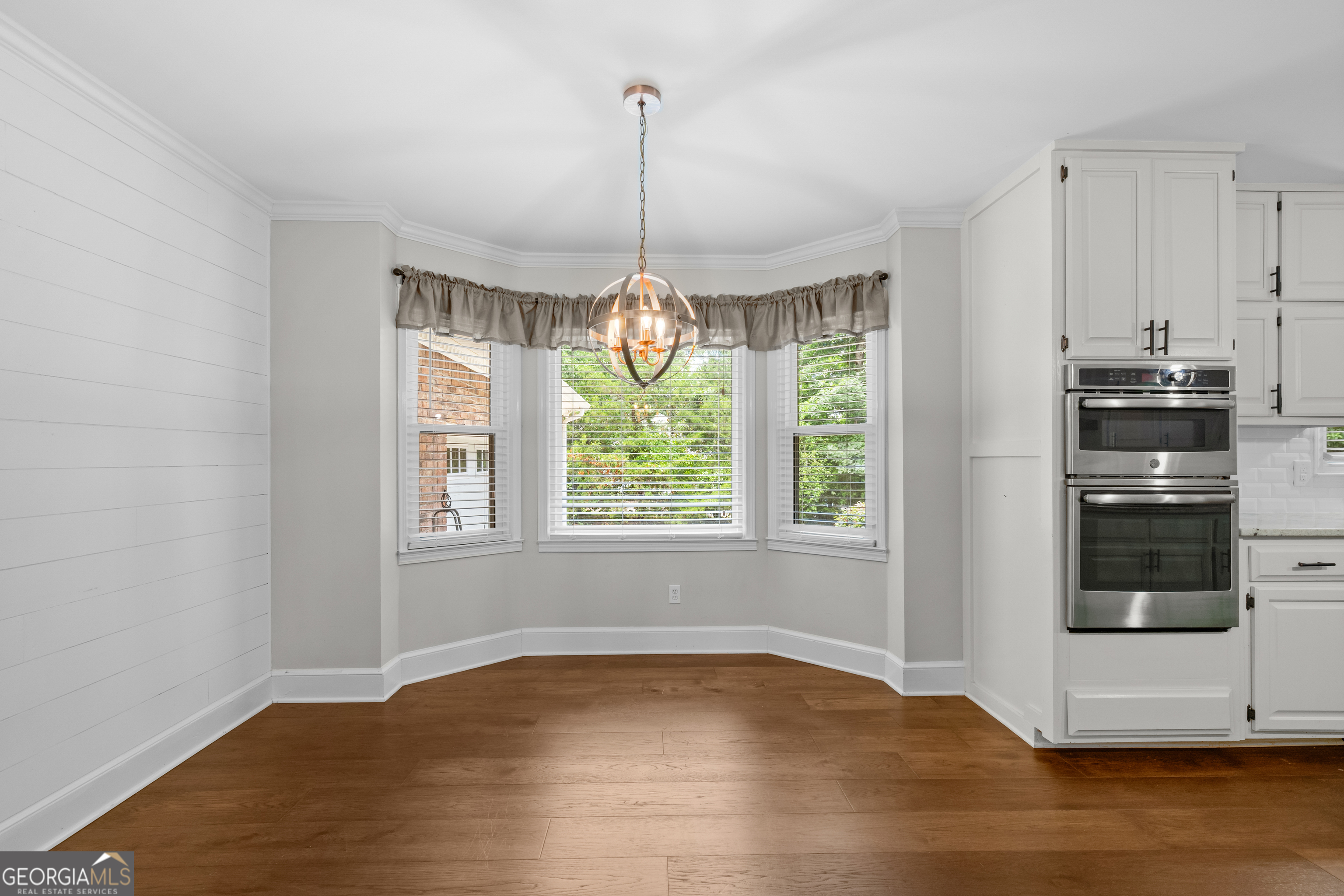 219 Darwish Drive Property Photo 31