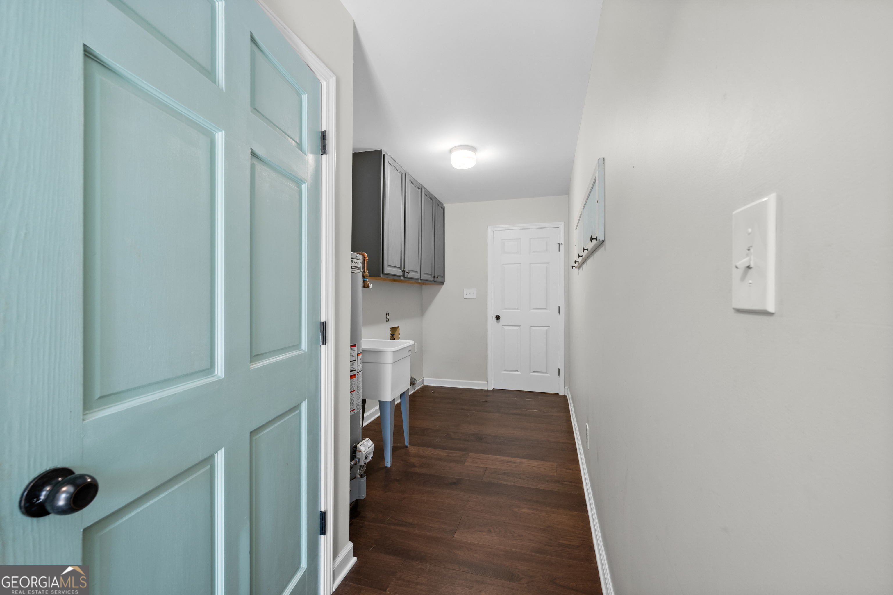 219 Darwish Drive Property Photo 32