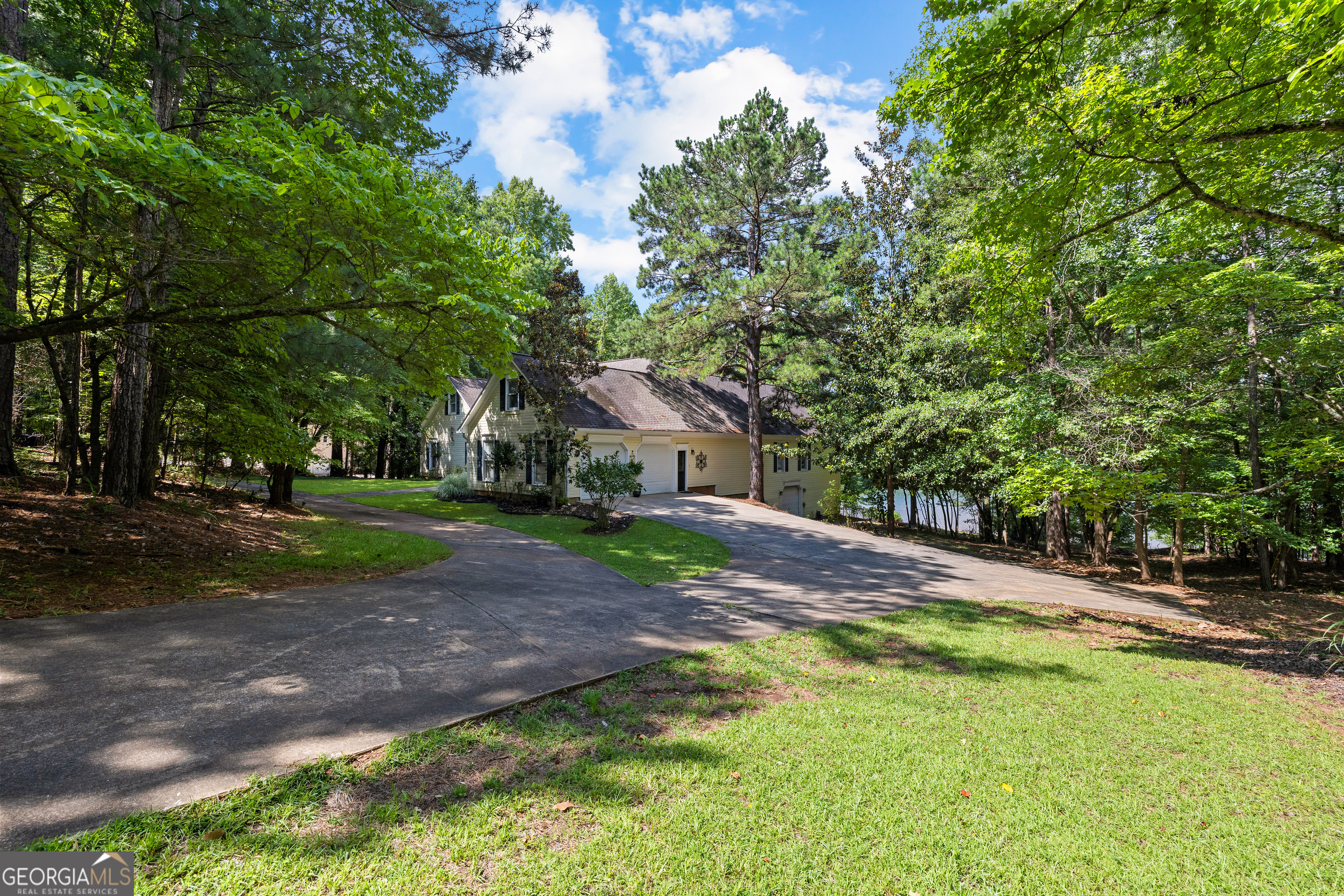 280 Waters Edge Lane Property Photo 1