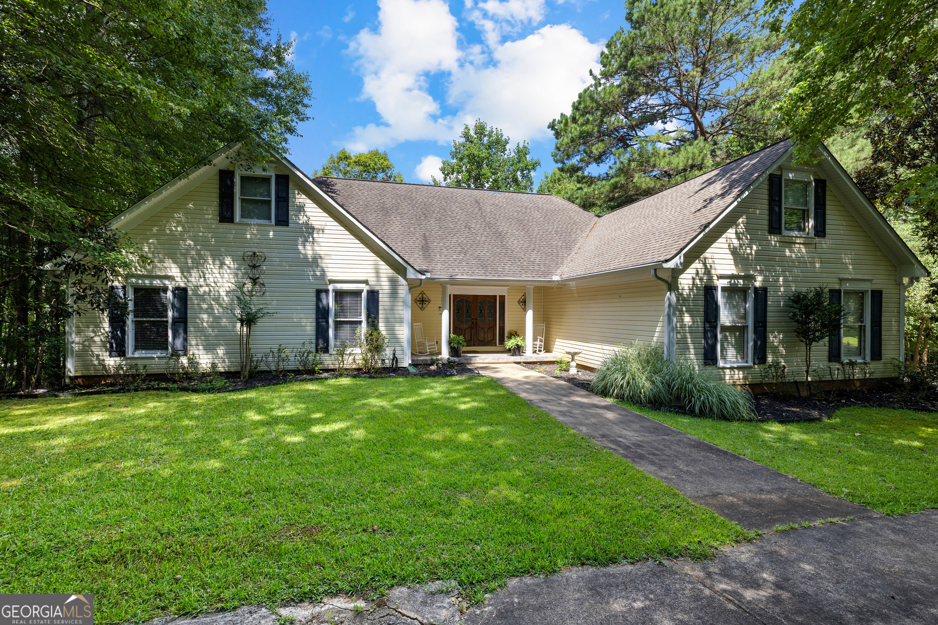 280 Waters Edge Lane Property Photo 5