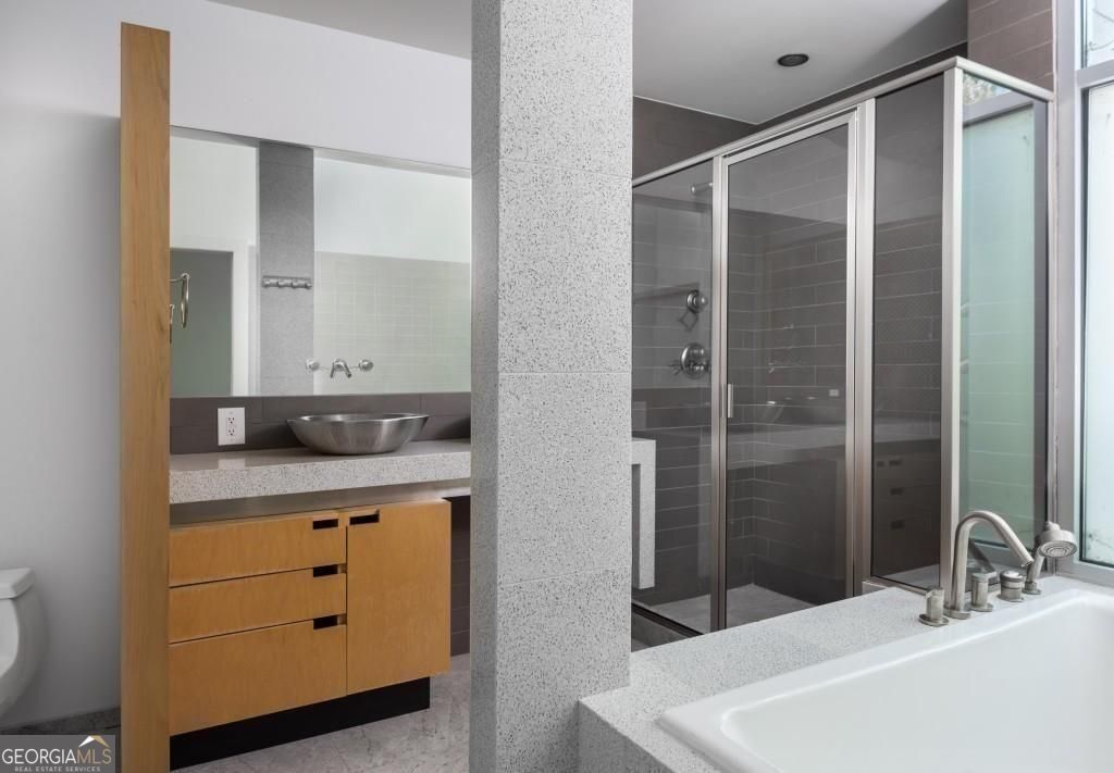 1136 Ponce De Leon Avenue Ne # 2 Property Photo 8
