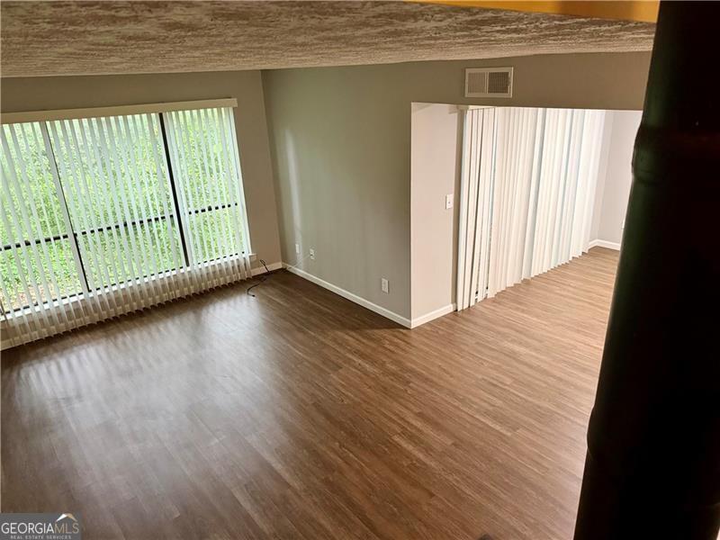 1059 Mariners Drive Property Photo 11