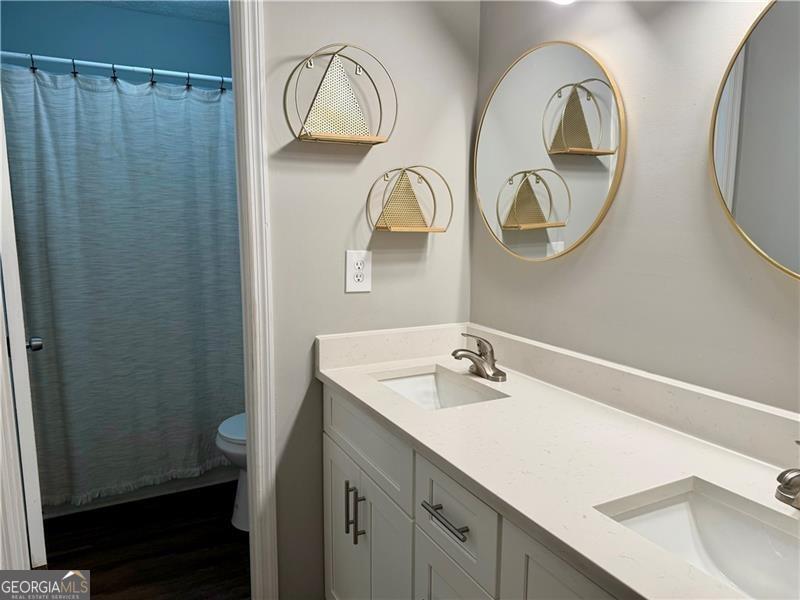 1059 Mariners Drive Property Photo 18