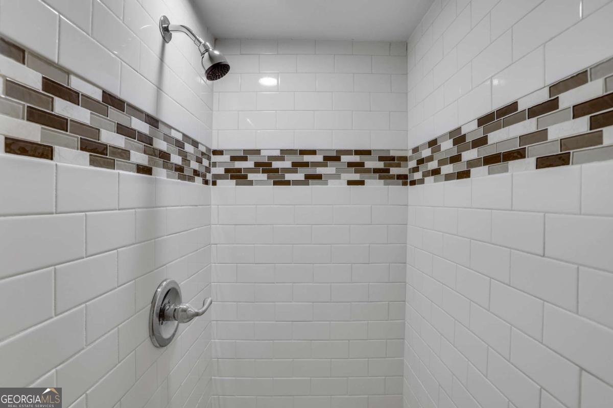 2982 Valley Ridge Drive Property Photo 39