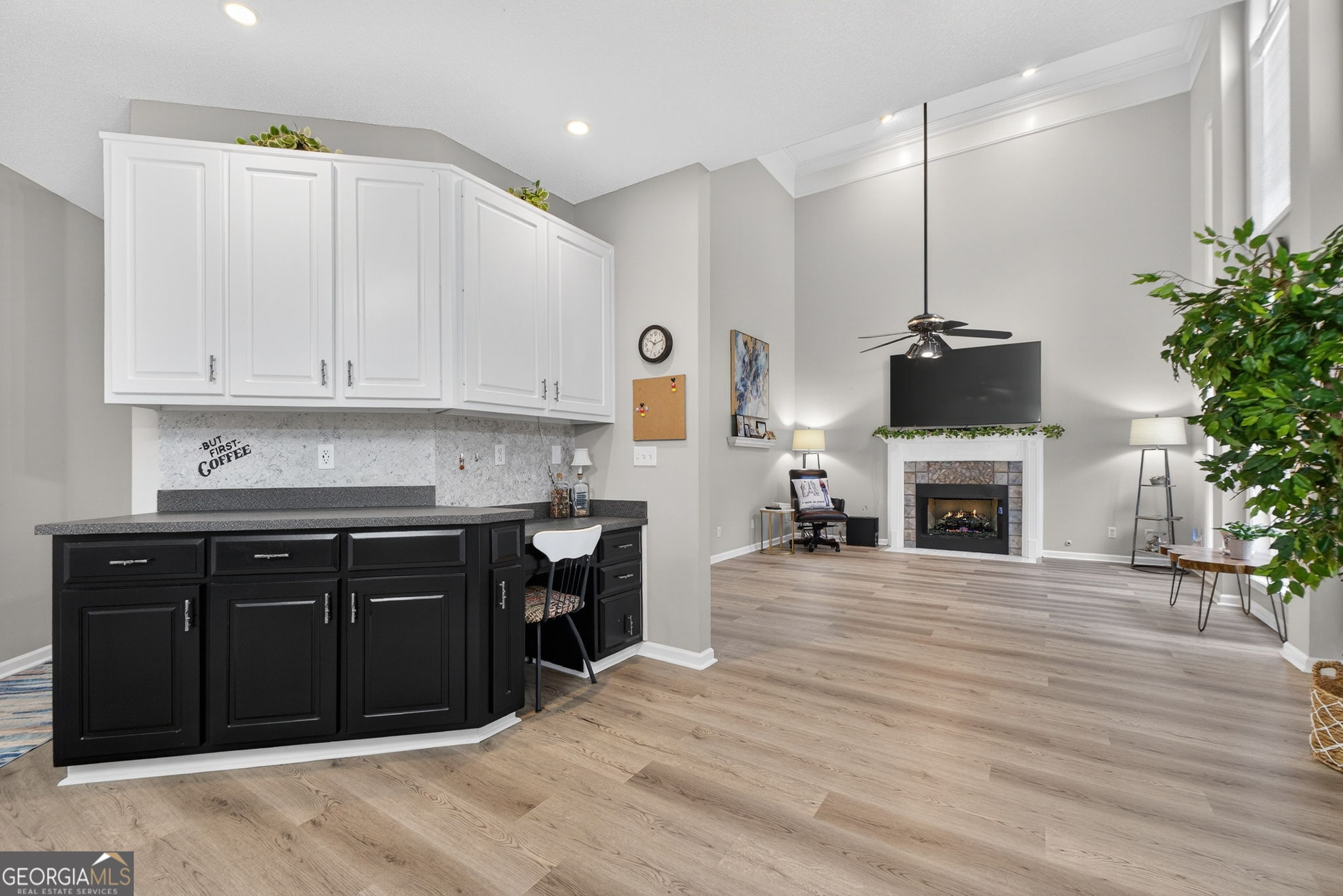 230 Gaelic Way Property Photo 16