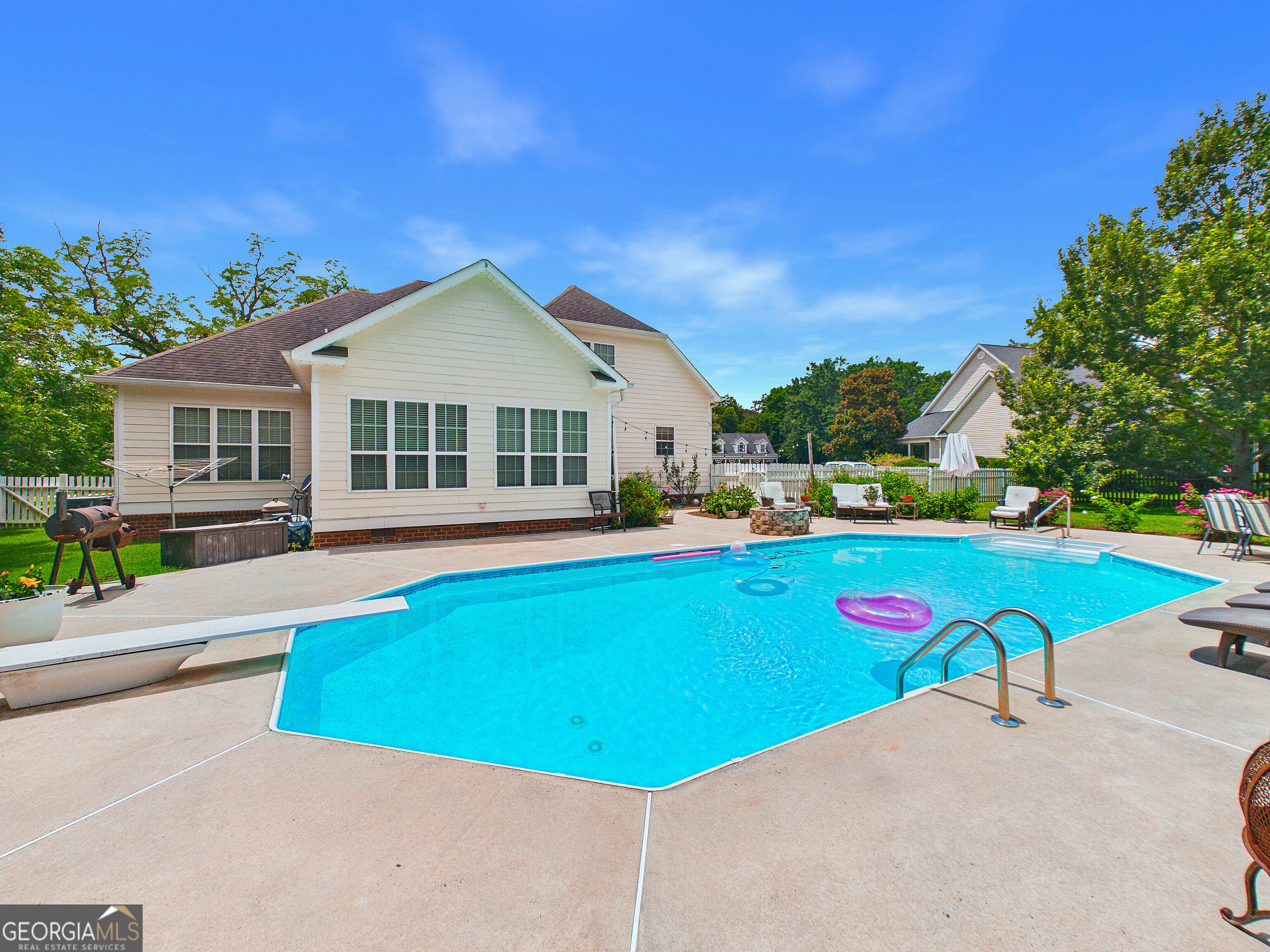 106 Walden Crossing Property Photo 62