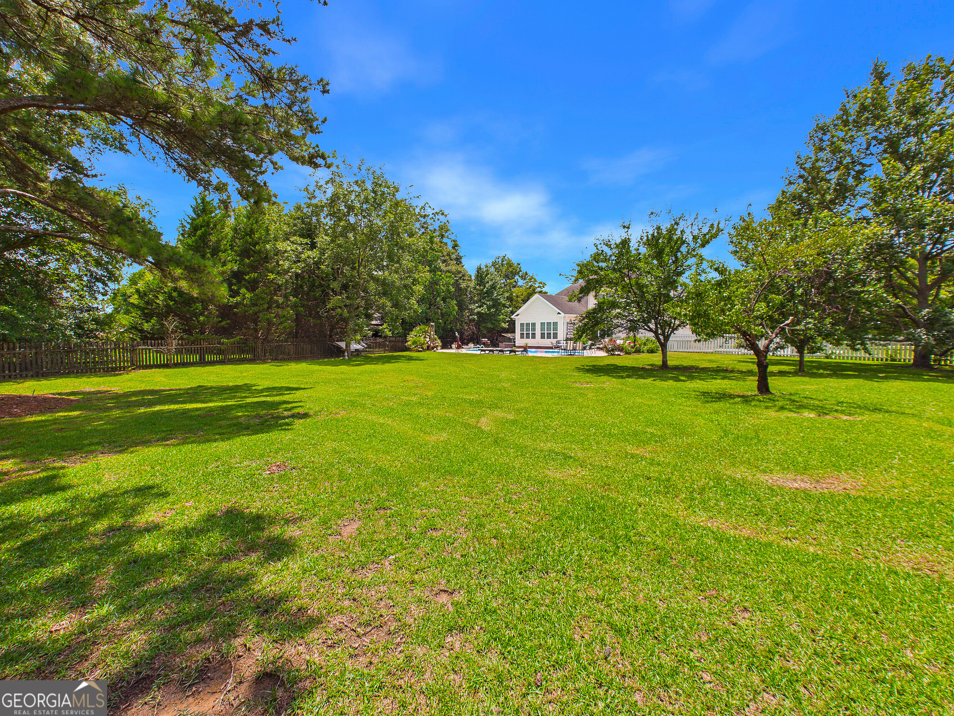 106 Walden Crossing Property Photo 73