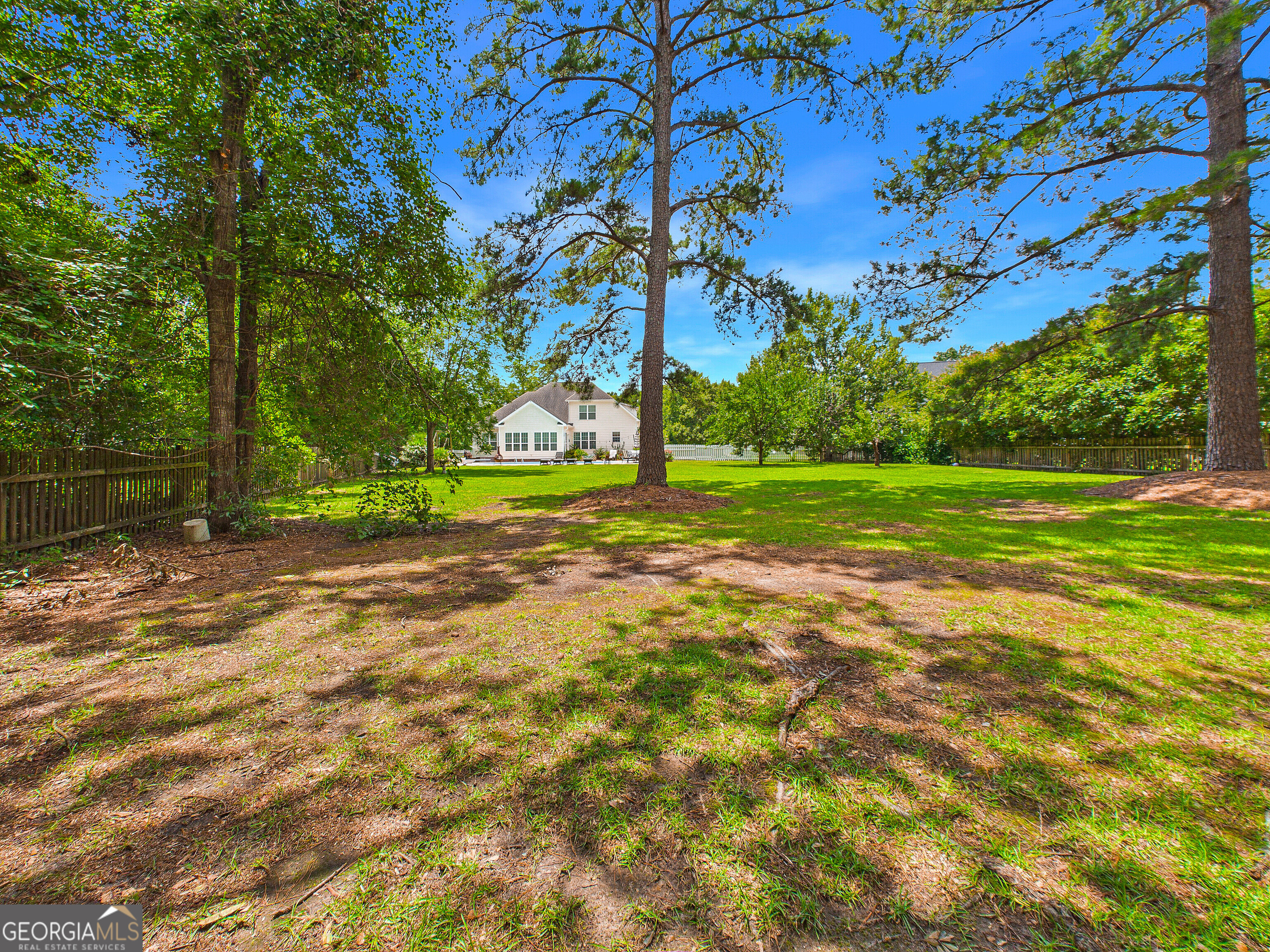 106 Walden Crossing Property Photo 77