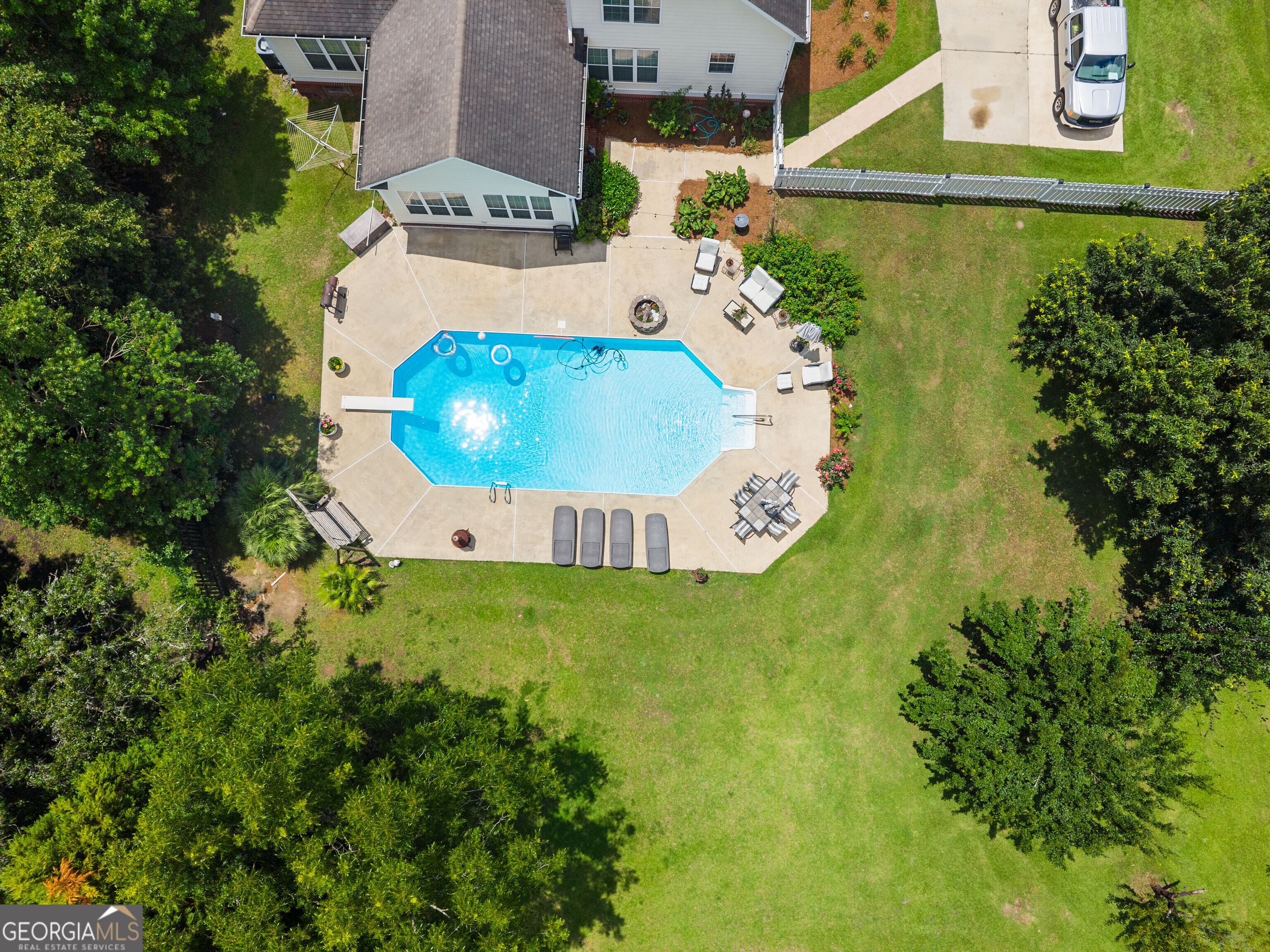 106 Walden Crossing Property Photo 79
