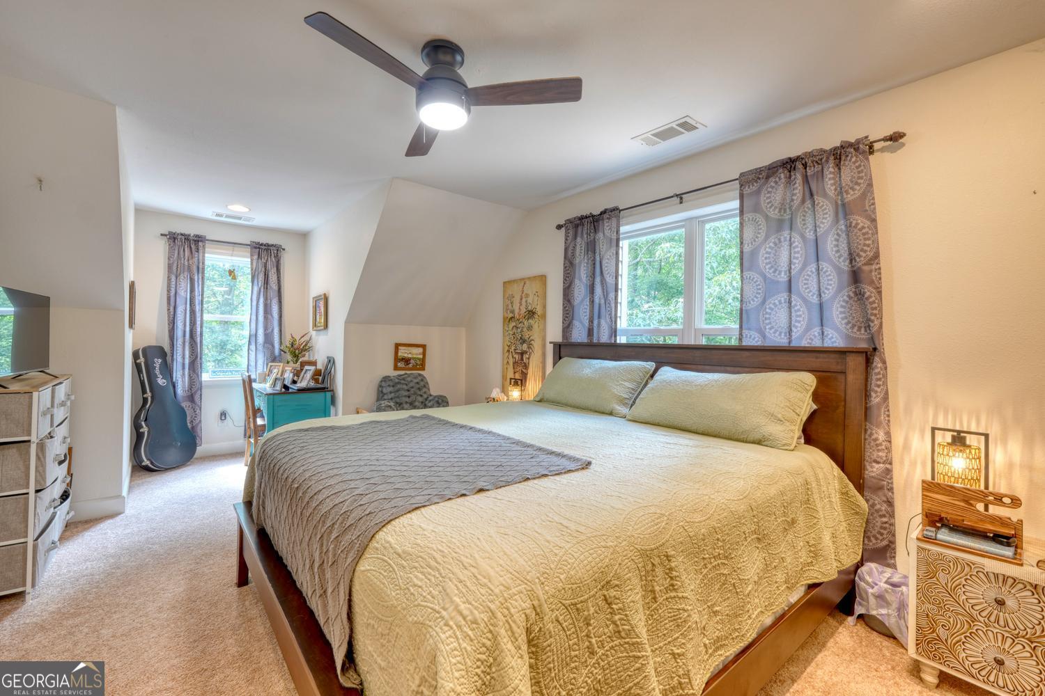152 Lonesome Pine Trail Property Photo 8