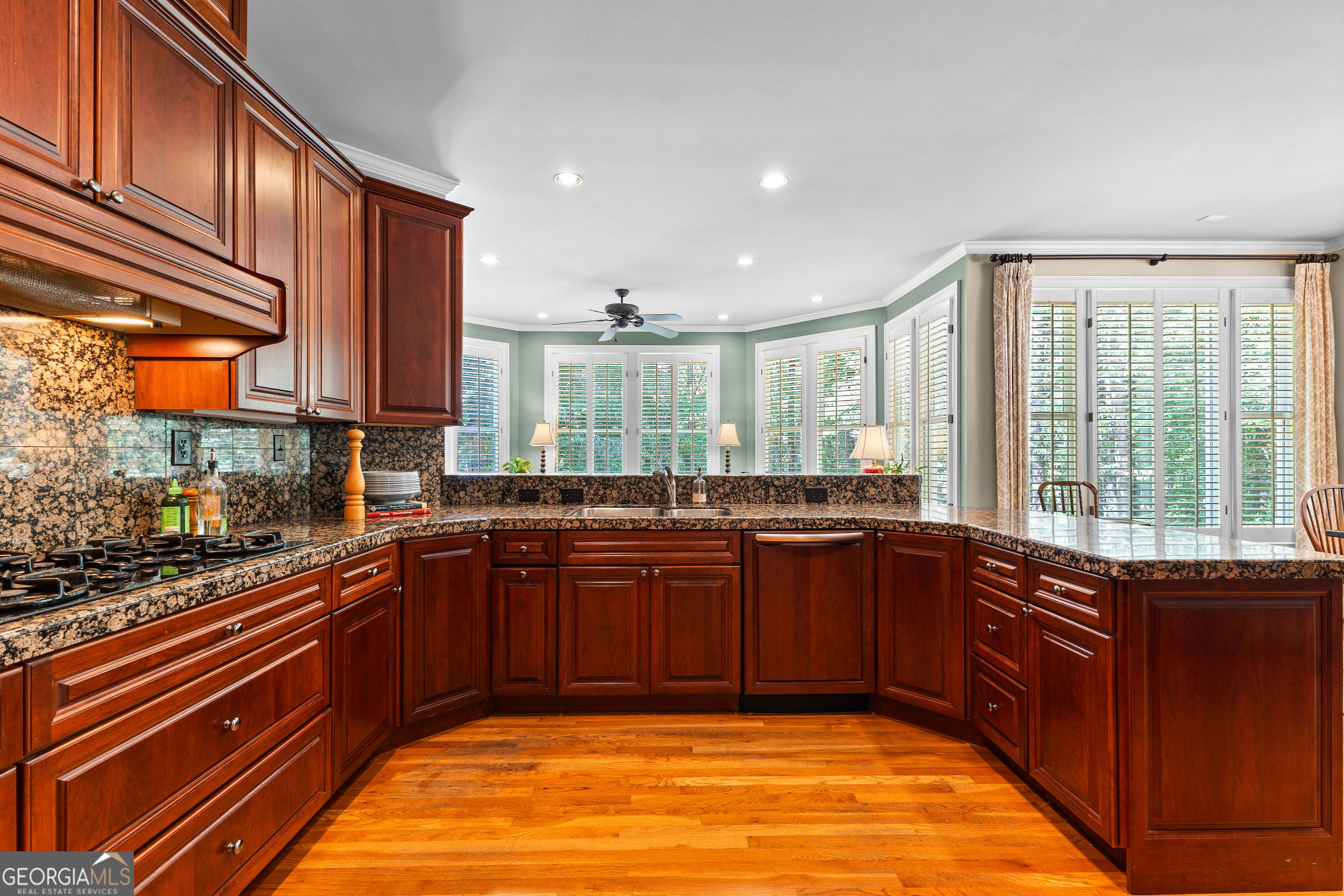 209 River Oaks Drive Property Photo 13