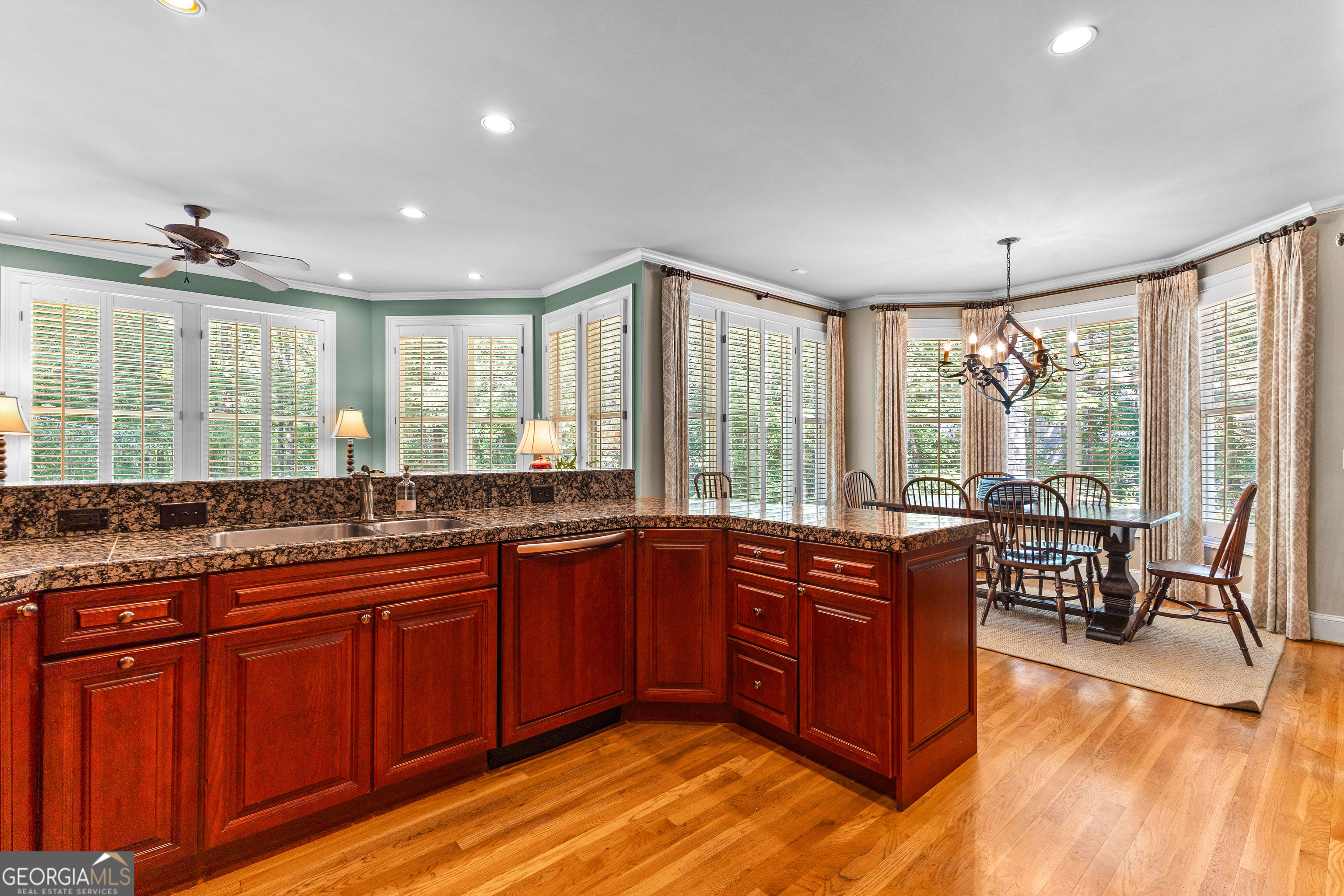 209 River Oaks Drive Property Photo 15