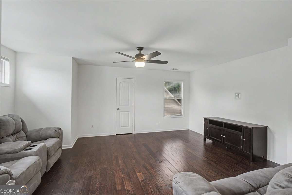 17 Redwood Drive Property Photo 21