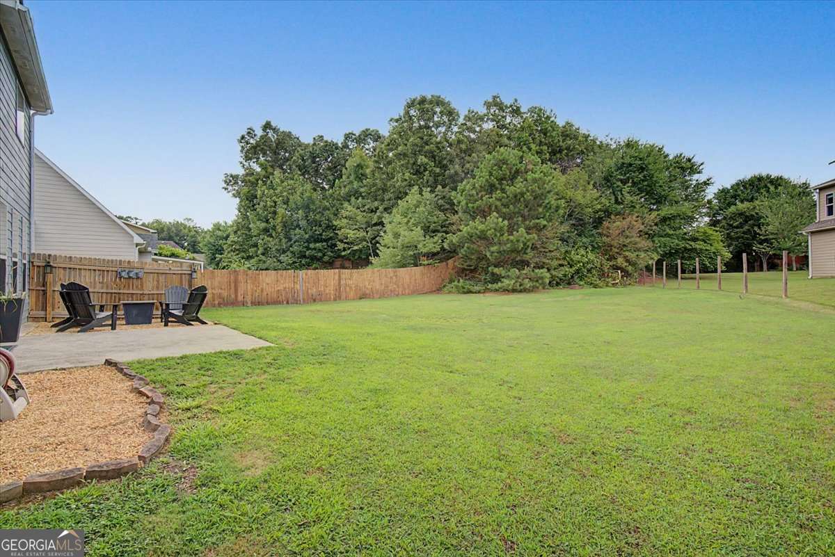 17 Redwood Drive Property Photo 28