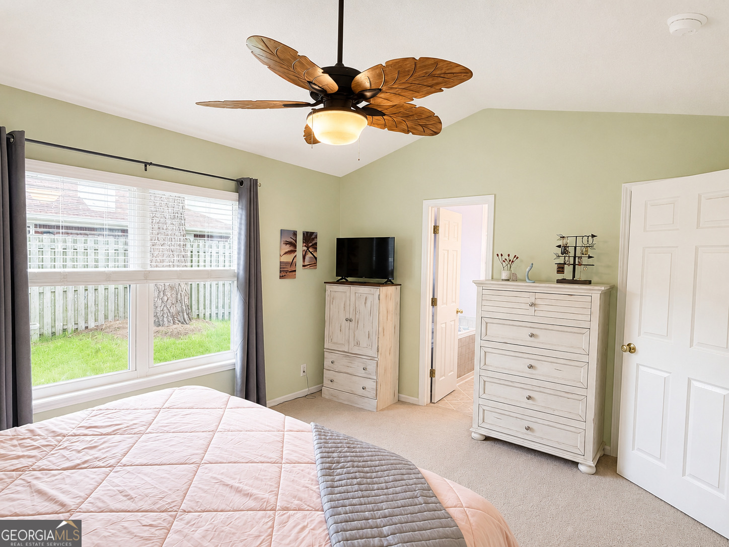 102 Summer Drive Property Photo 28