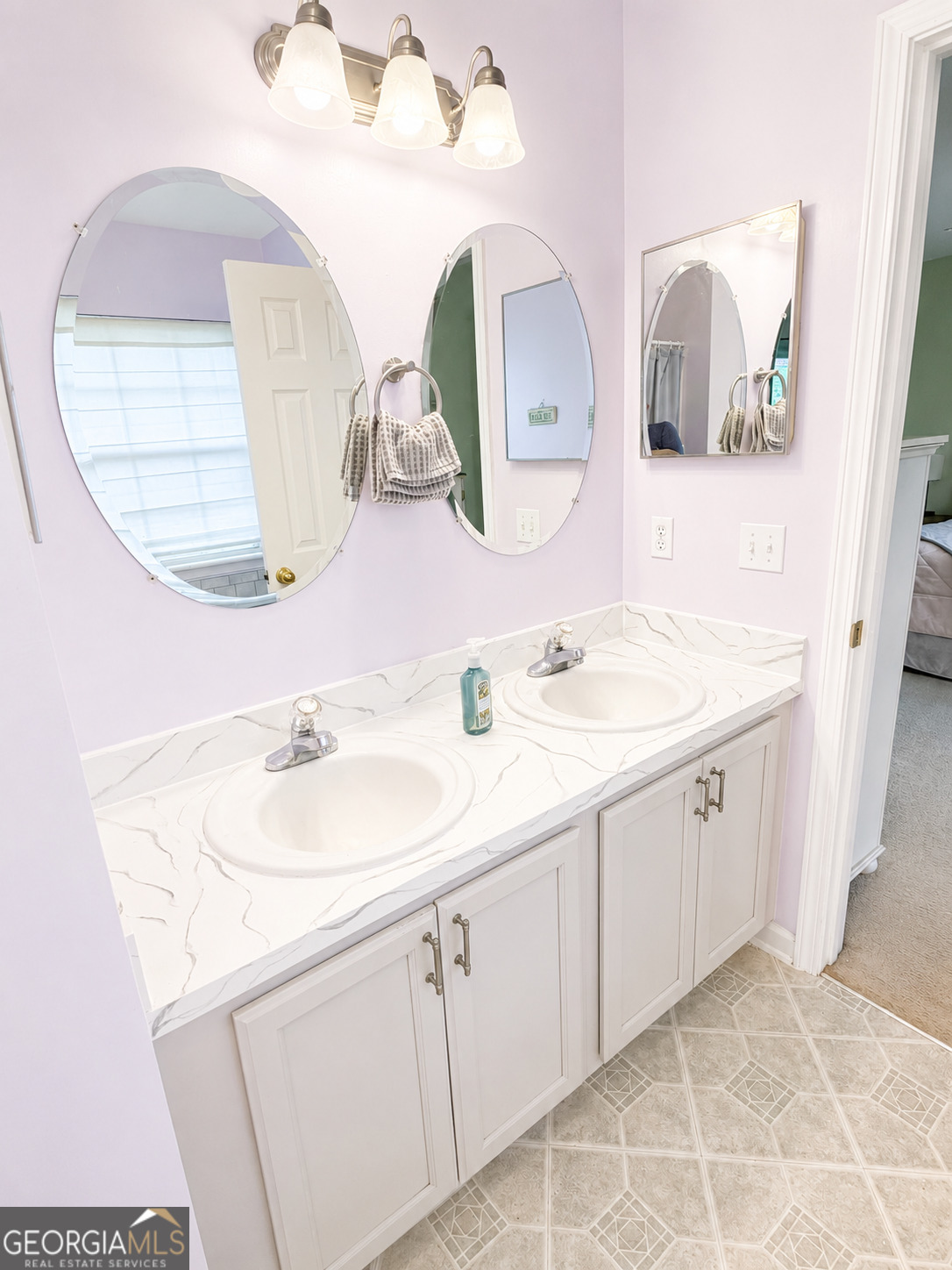 102 Summer Drive Property Photo 32